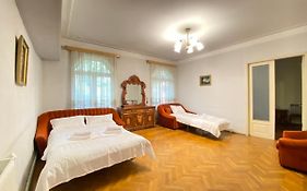 Davit'S Apartment 21
